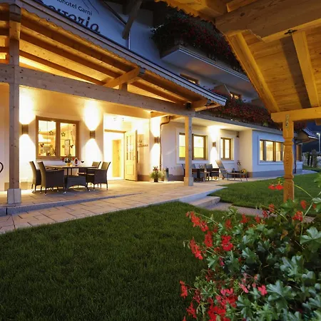 Hotel Garni Bavaria *