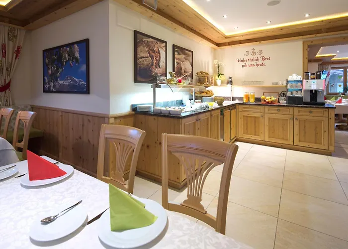 Hotel Garni Bavaria Ellmau