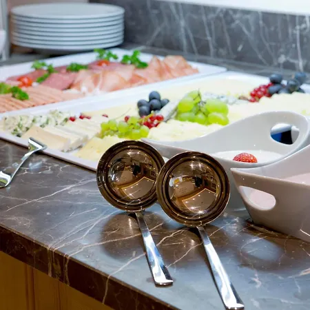 Hotel Garni Bavaria *